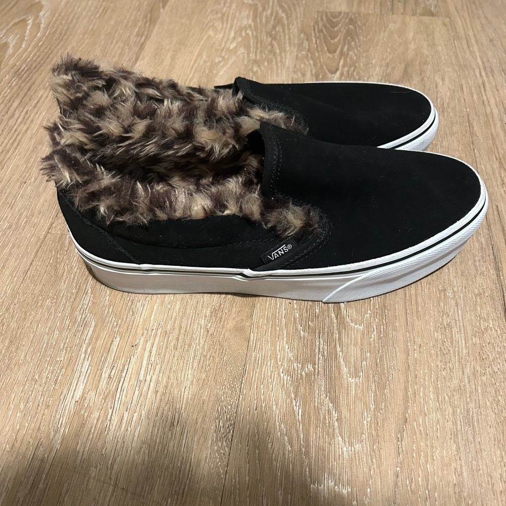 Women’s vans suede